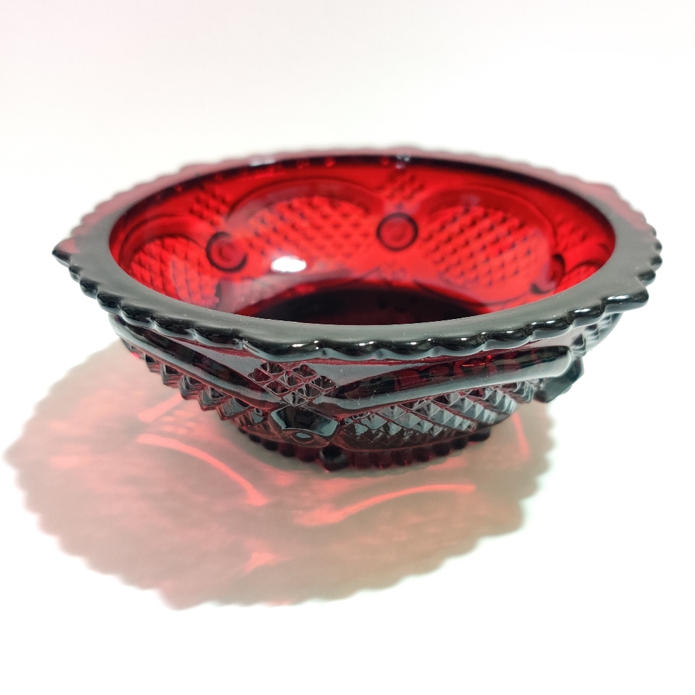 AVON 1876 Cape Cod Collection Dessert Bowl